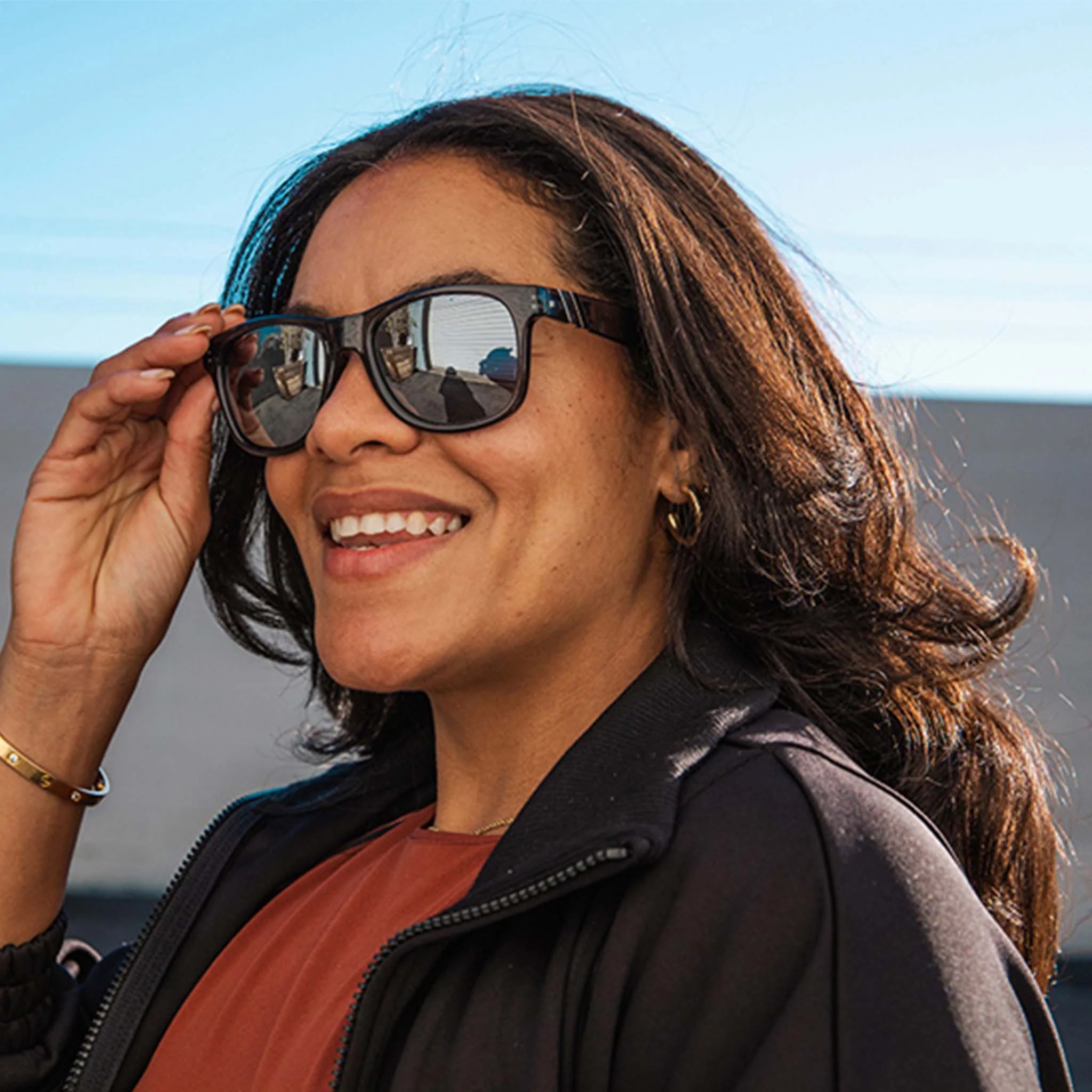 M Class Smoke Shadow Sunglasses - Image 3