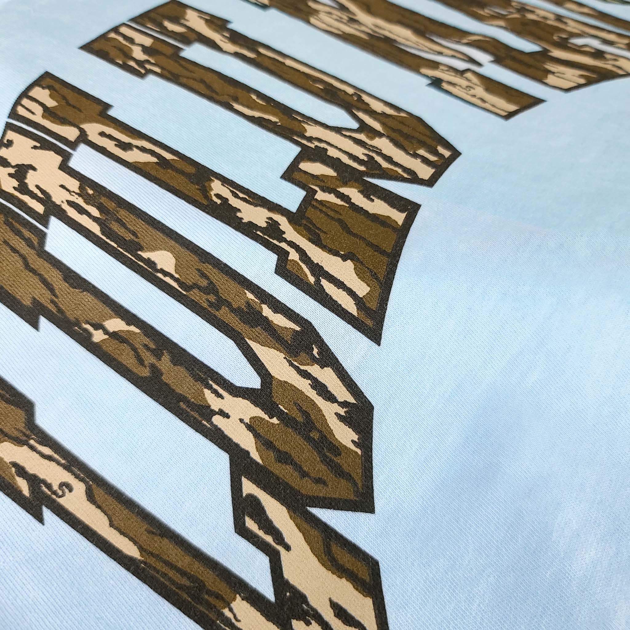 Youth Lulu Mac Short Sleeve T-Shirt in Chambray and Camo - Image 3