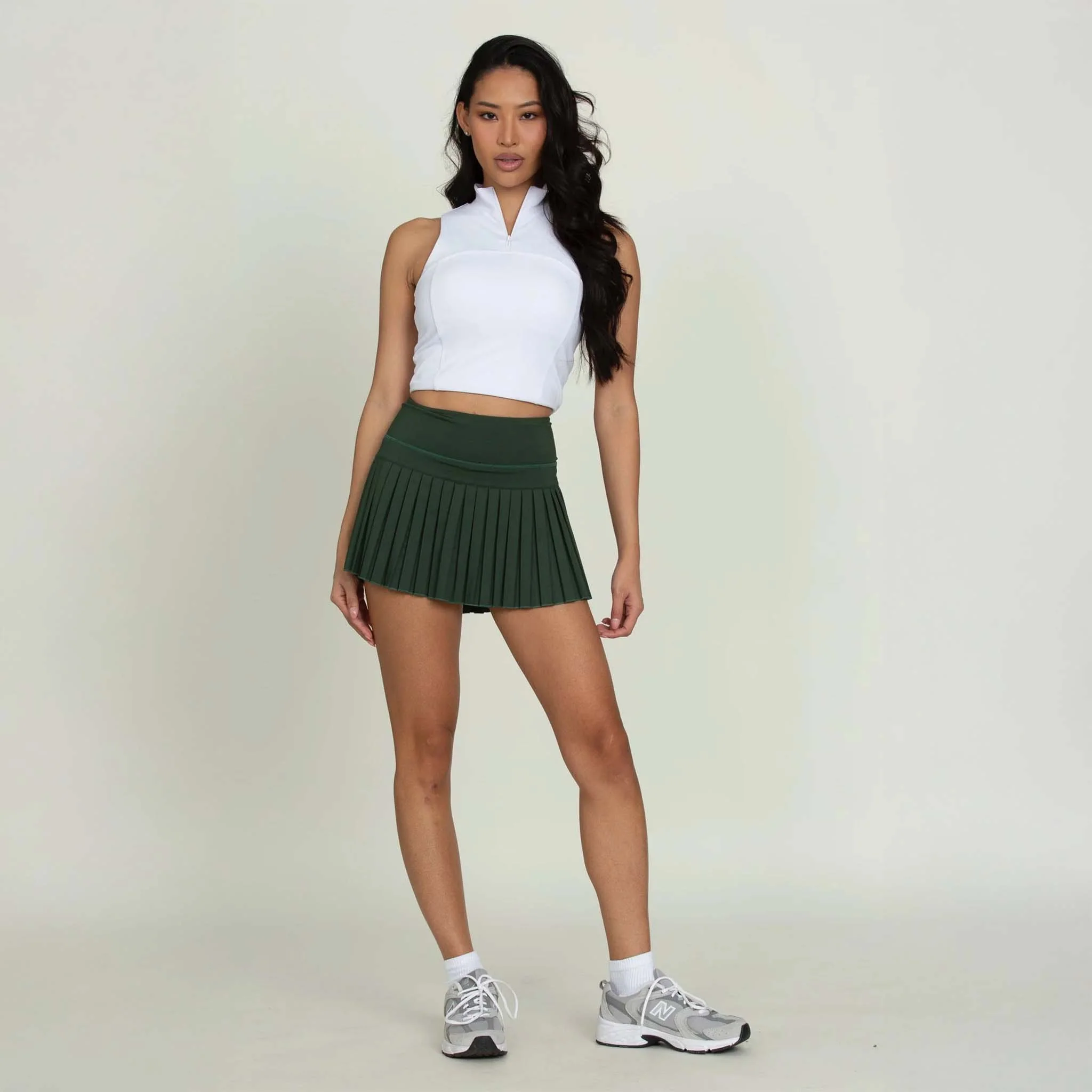 High-Waisted Pleated Tennis Skort in Forest - Image 3