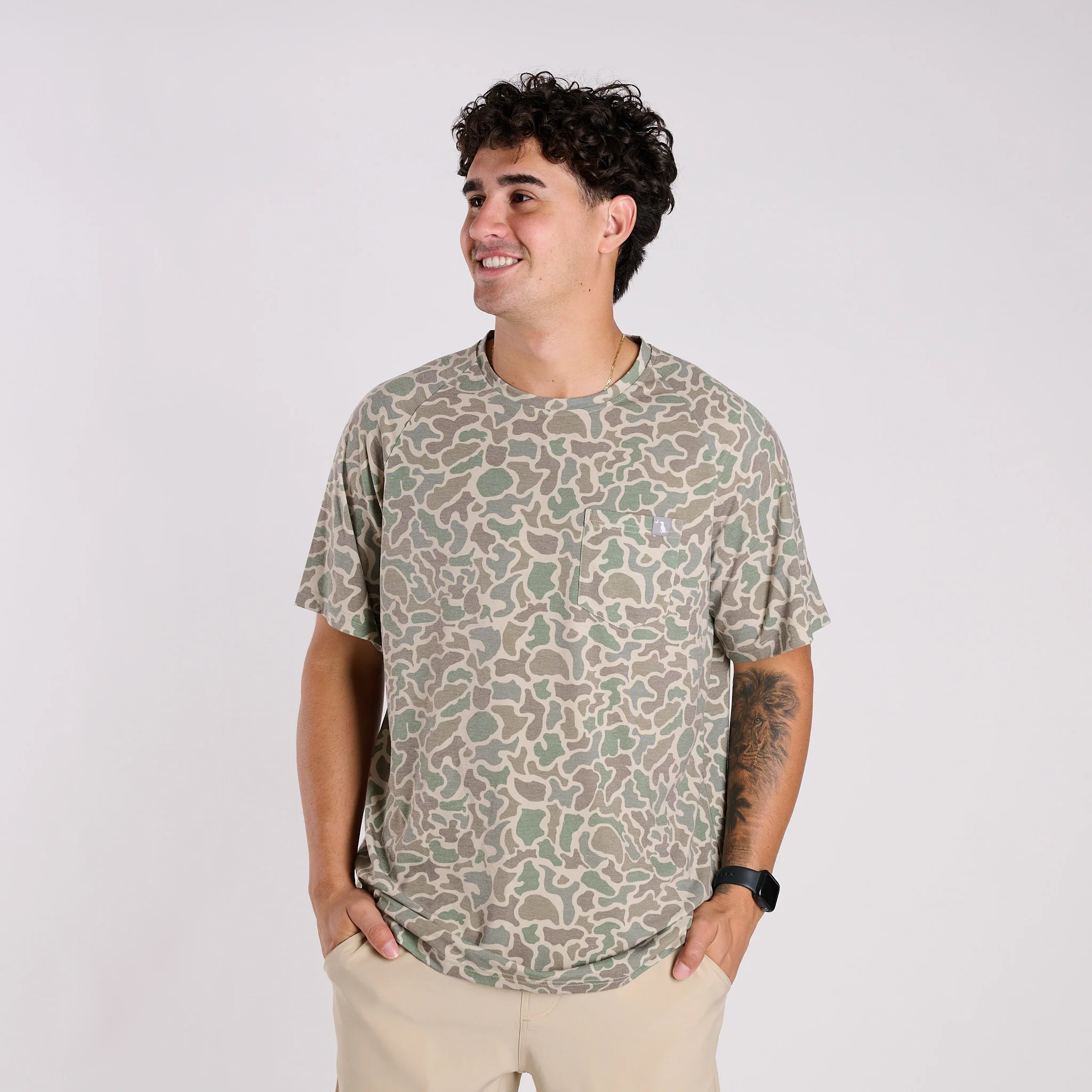 Heather Blend Crewneck Short Sleeve T-Shirt in Localflauge Forest Camo