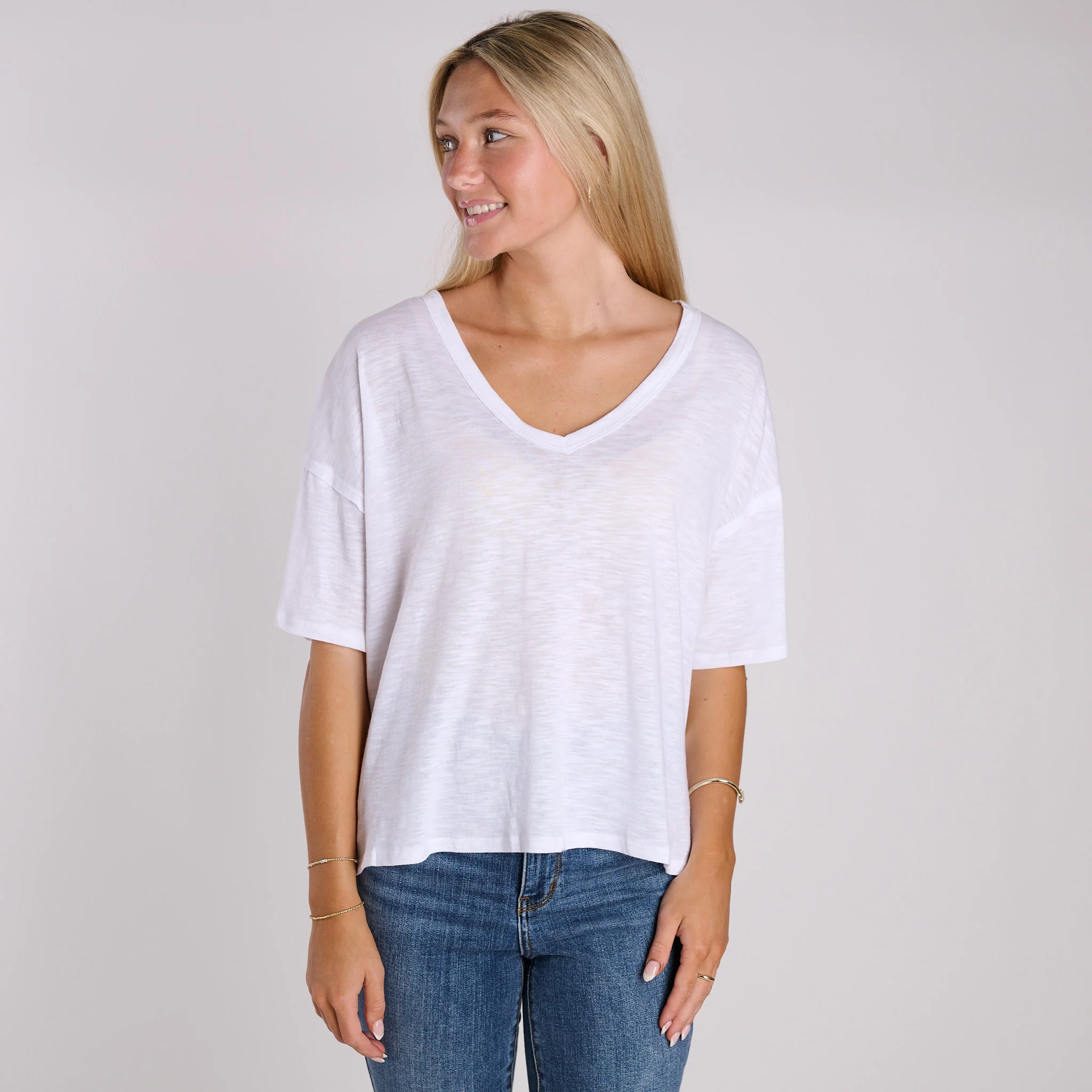 Side Slit V-Neck Short Sleeve Top - Image 14