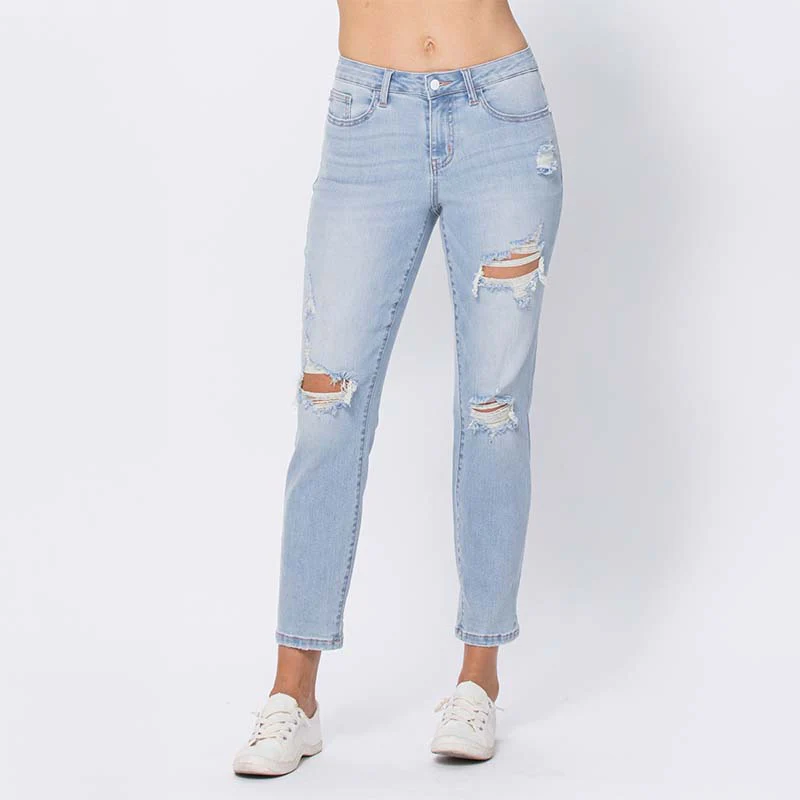 Destroy Boyfriend Jeans