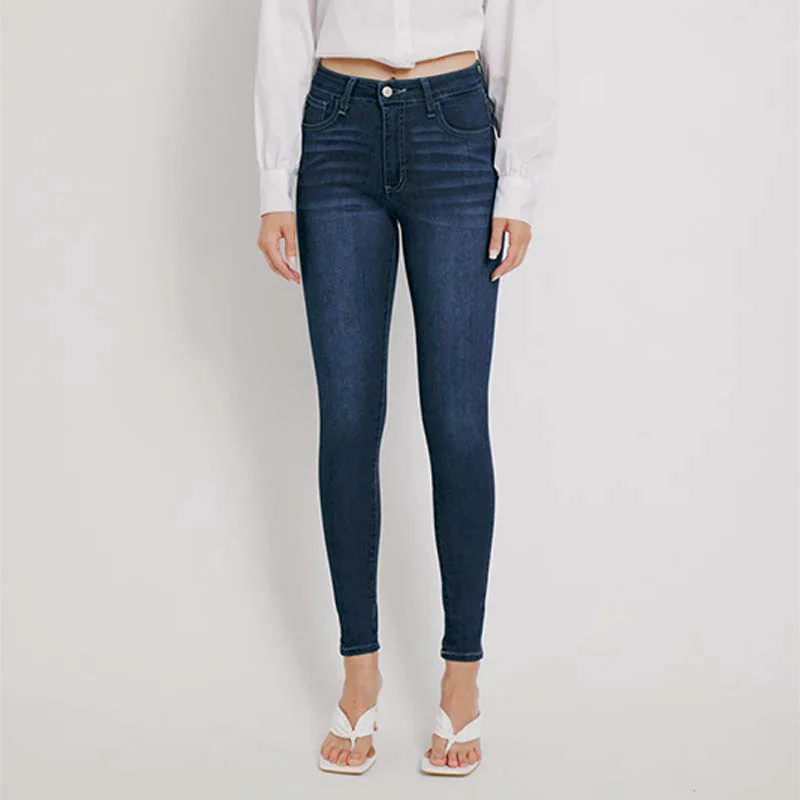 The Betsy High Rise Skinny Jeans - Image 4