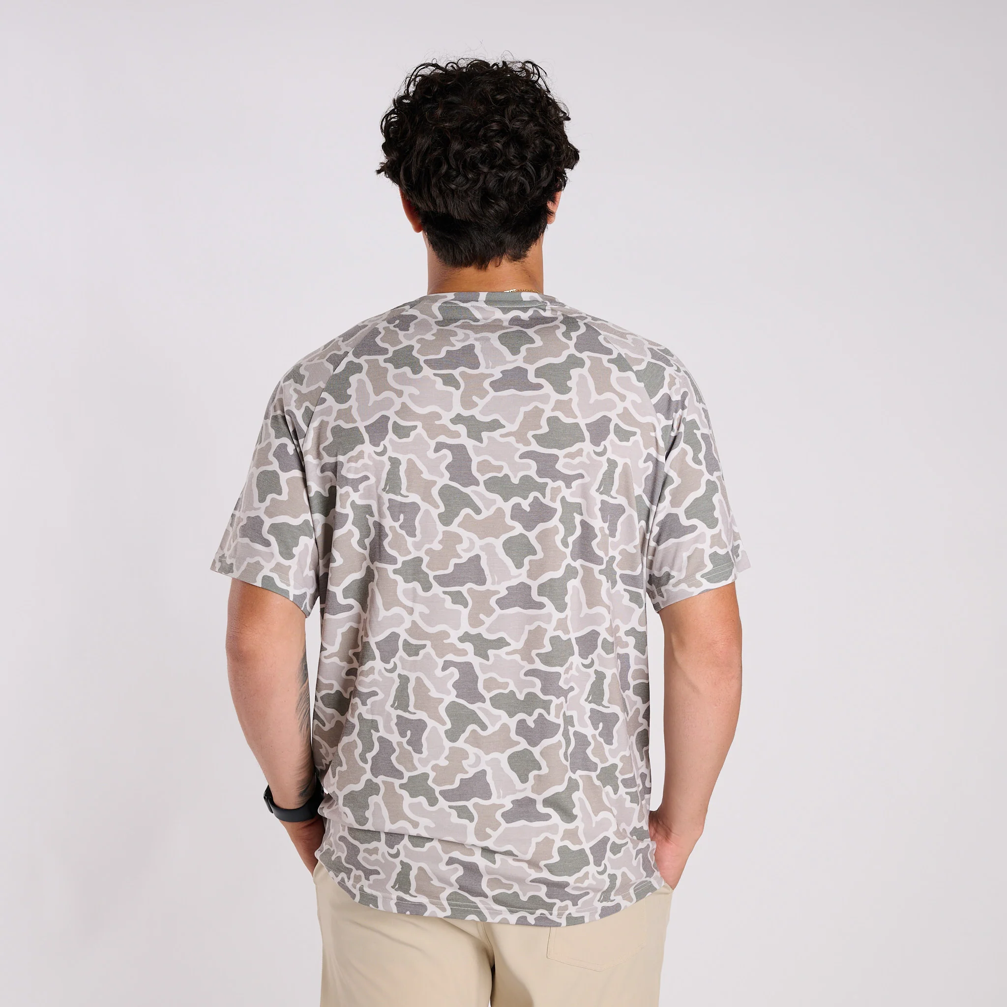 Heather Blend Crewneck Short Sleeve T-Shirt in Dog and Moon Camo - Image 3
