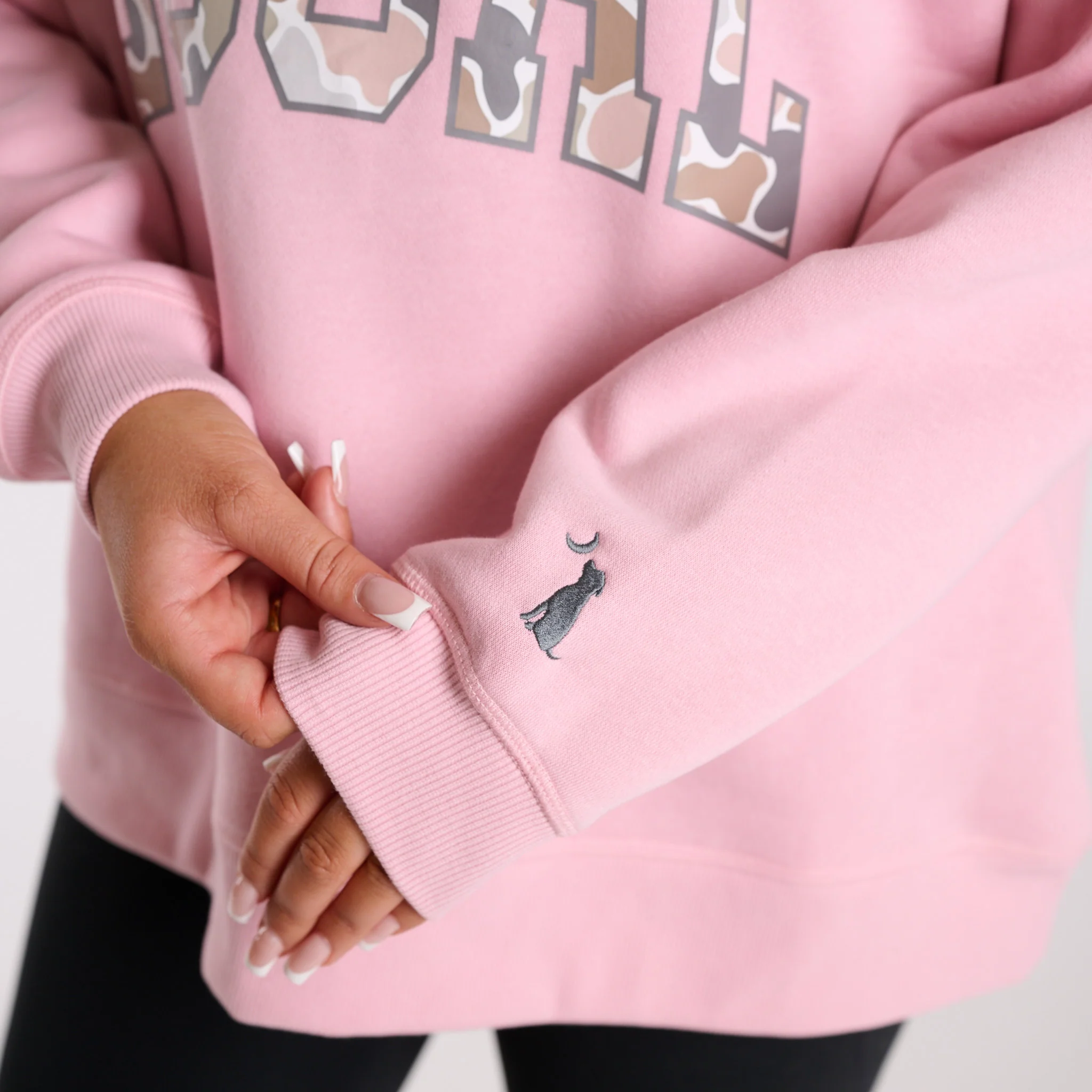 Crescent Crewneck Sweatshirt in Baby Pink - Image 3