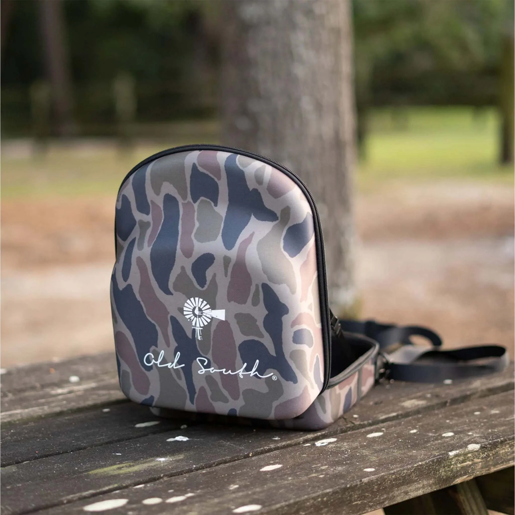 6 Hat Travel Case in Thicket Camo - Image 4