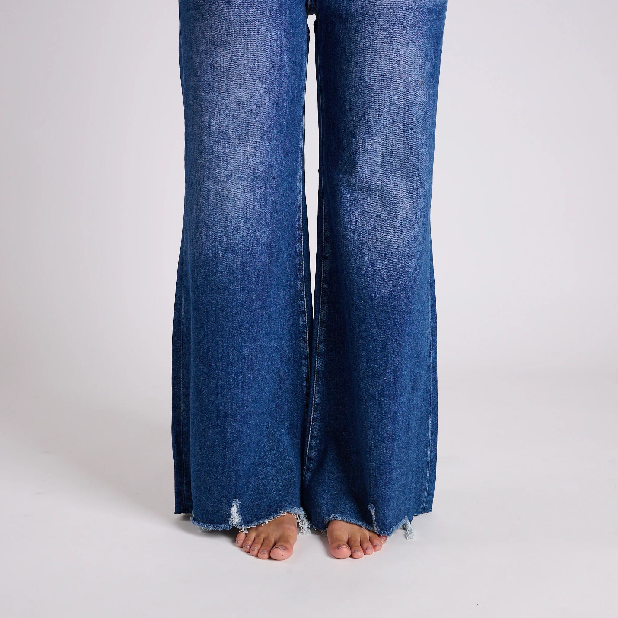 High Rise Raw Hem Wide Leg Dark Jeans - Image 7