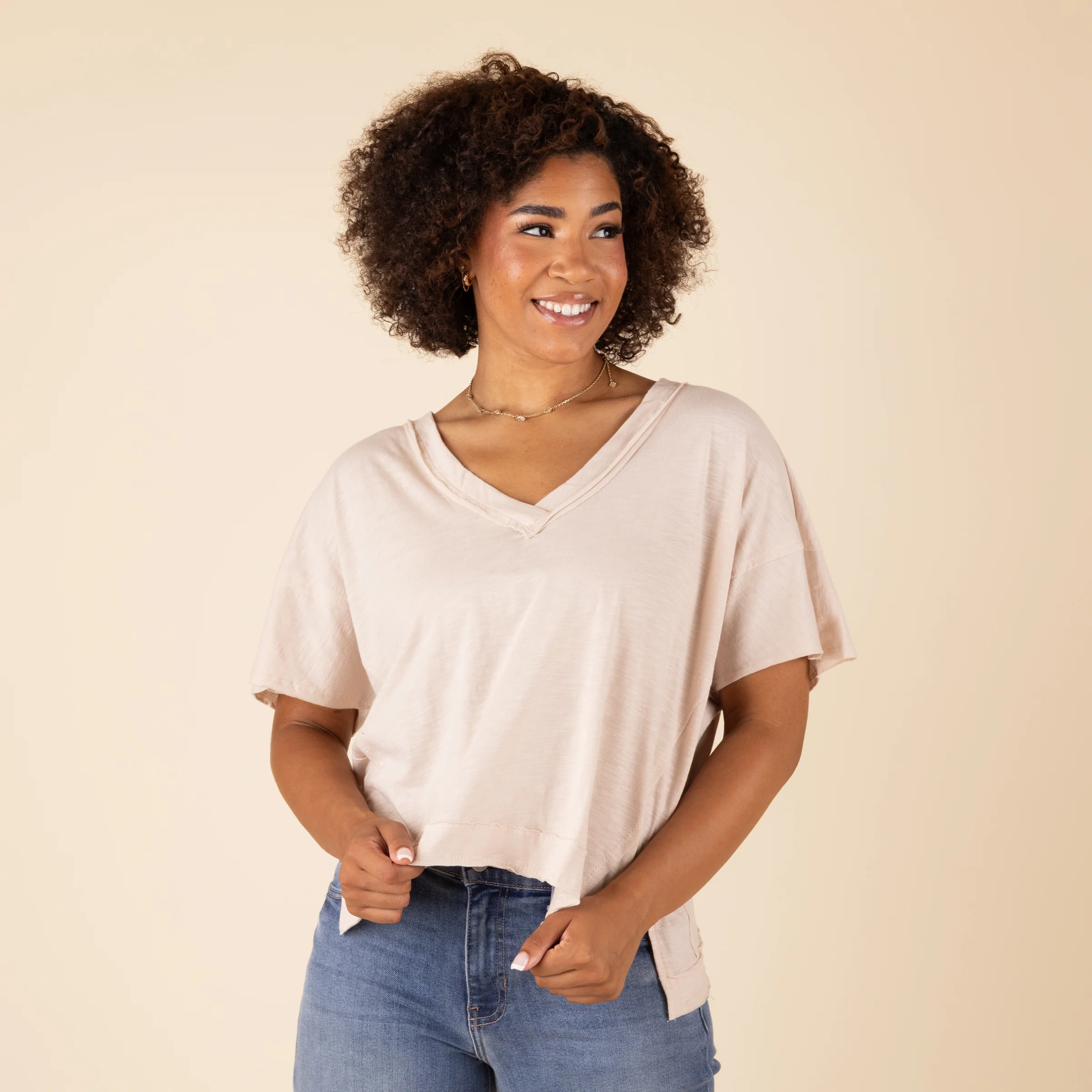 Short Sleeve Raw Edge V-Neck Top - Image 6