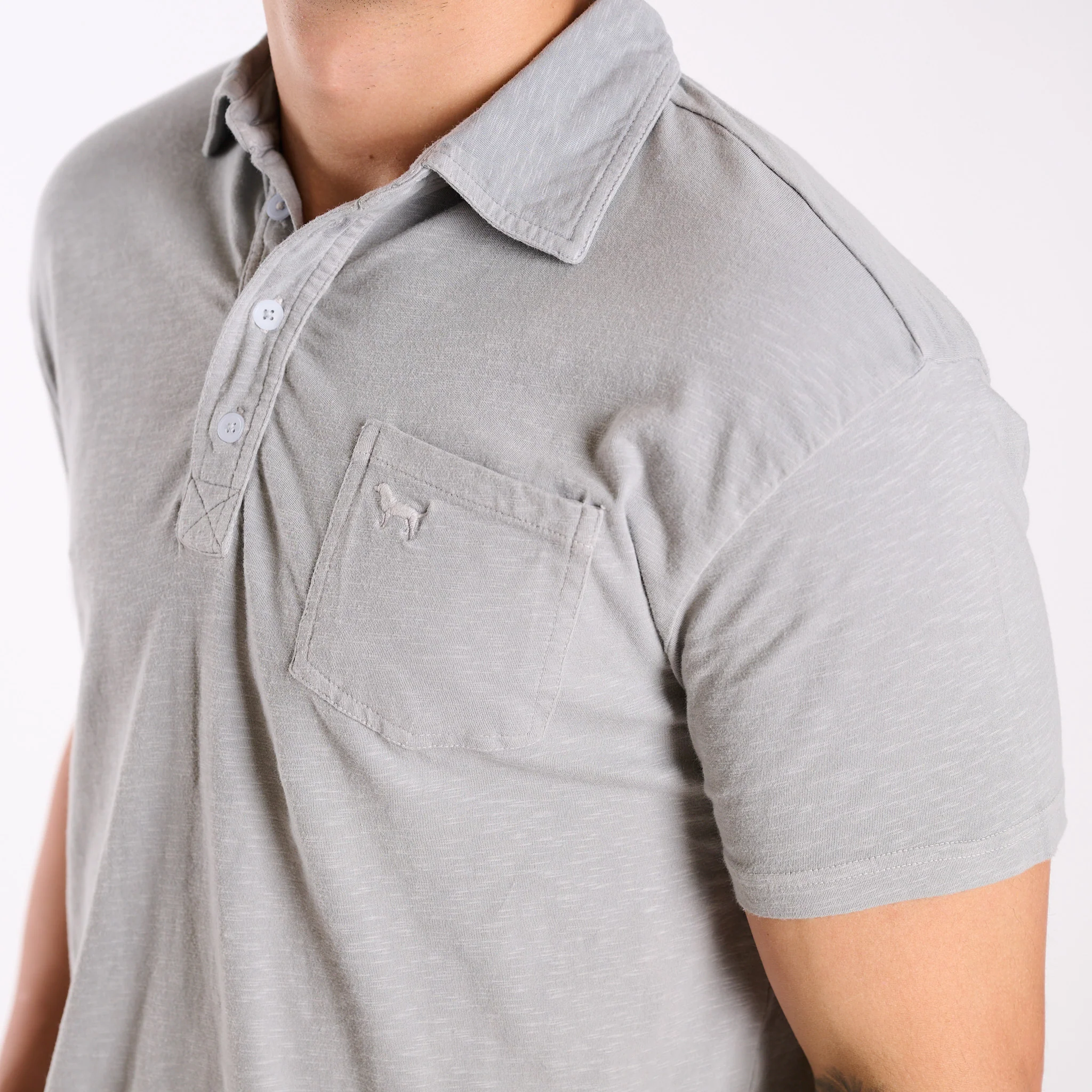Men's Seaside Washed Polo in Silver - Image 3
