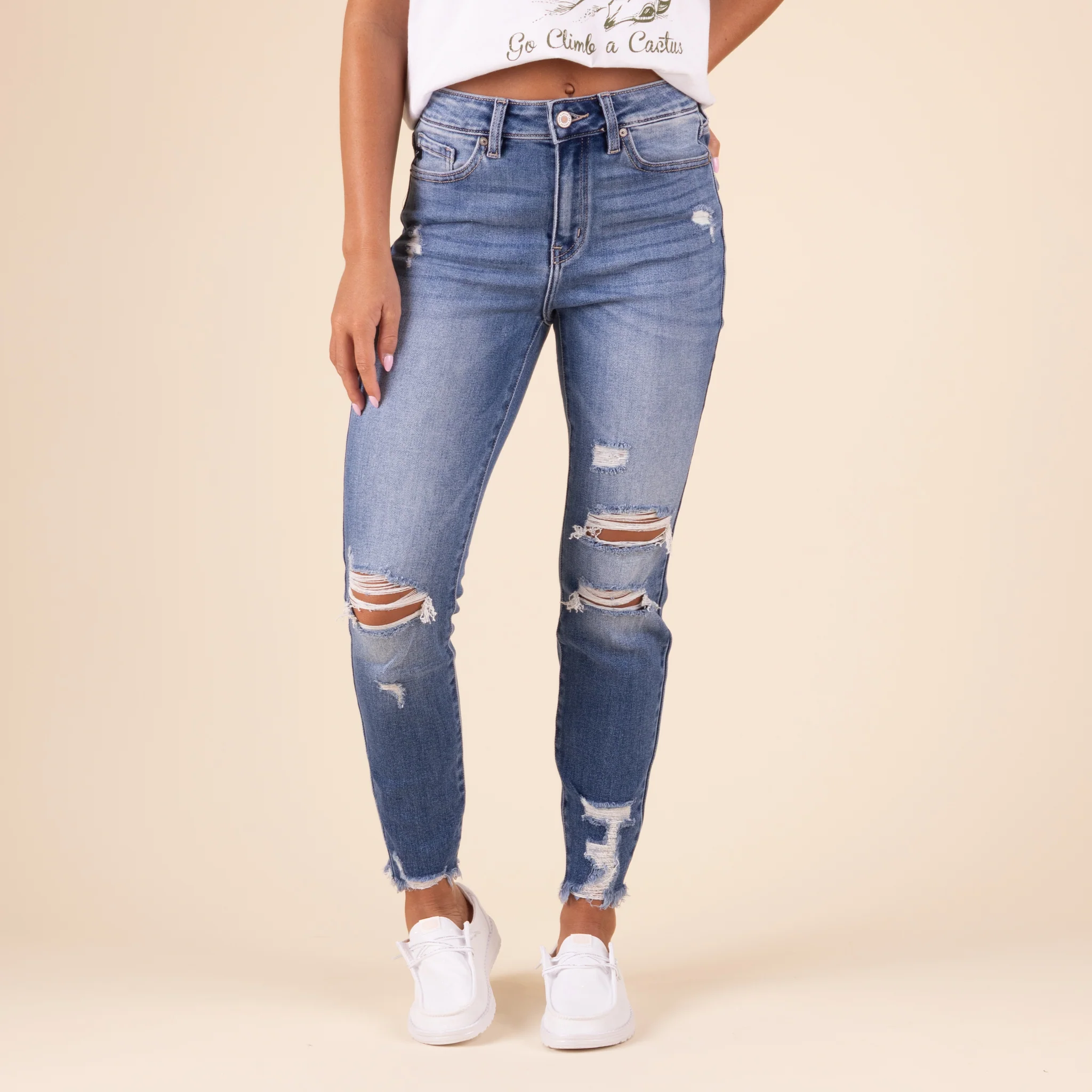 The Lys Distressed Skinny Jean - Image 4