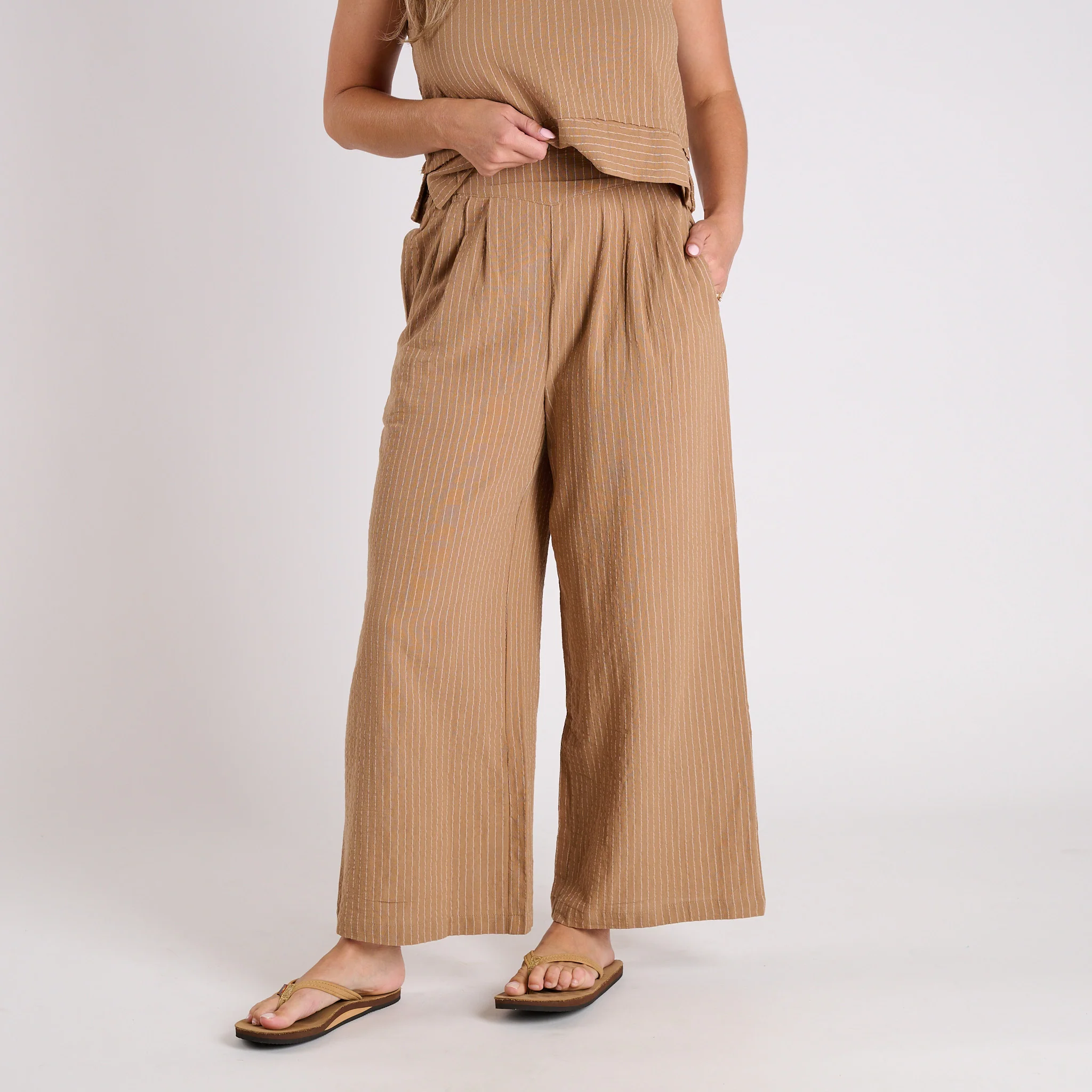 Sleeveless Striped Woven Set - Image 7