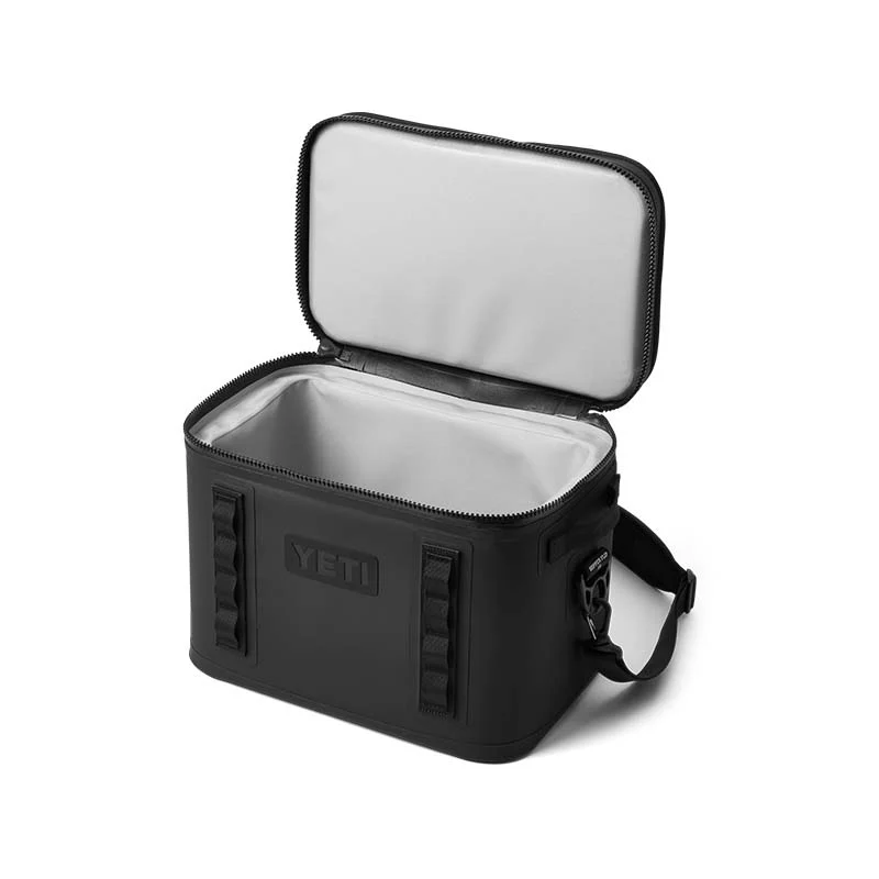 Hopper Flip 18 Black Cooler - Image 5