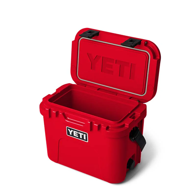 Rescue Red Roadie 15 Cooler - Image 2